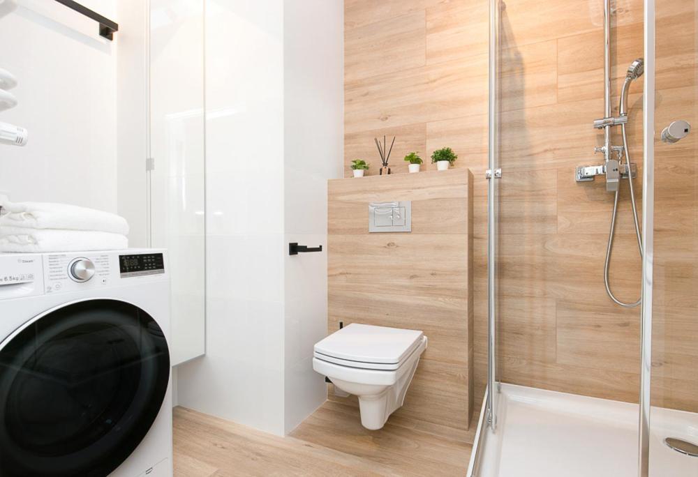 Apartament Black Zajezdnia Wrzeszcz Apartman Gdańsk Kültér fotó
